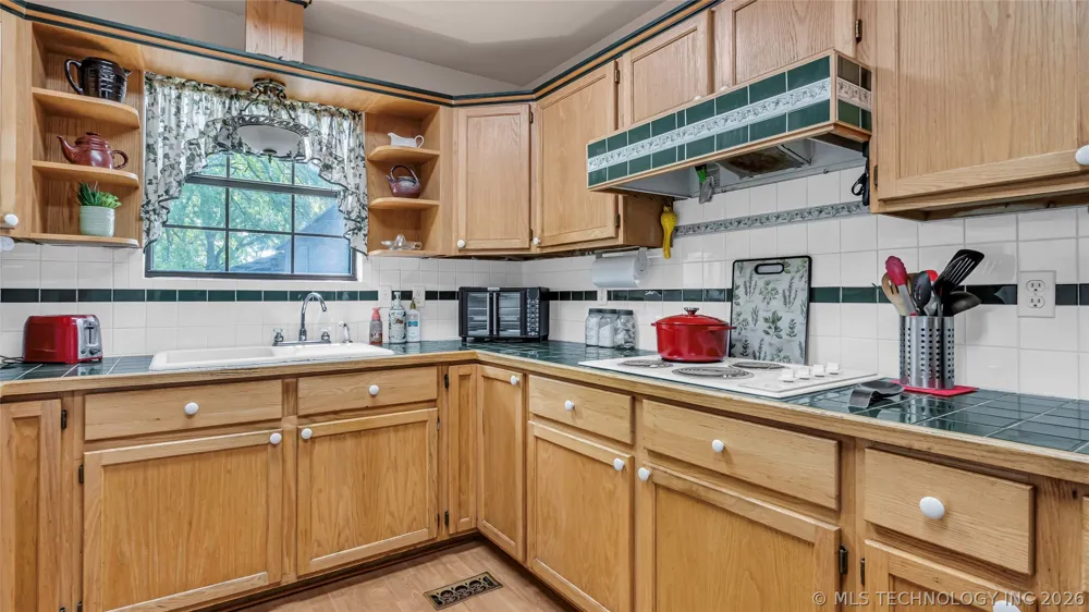 36977 Hwy 70 Bennington, OK 74723