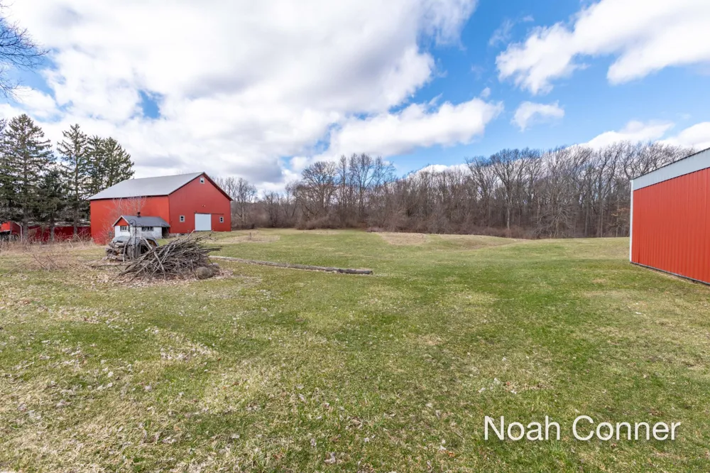 5295 Belding Road NE Cannon Township, MI 49341