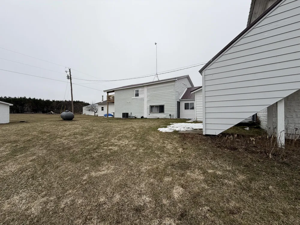 7202 21 Mile Road Chippewa Township, MI 49631
