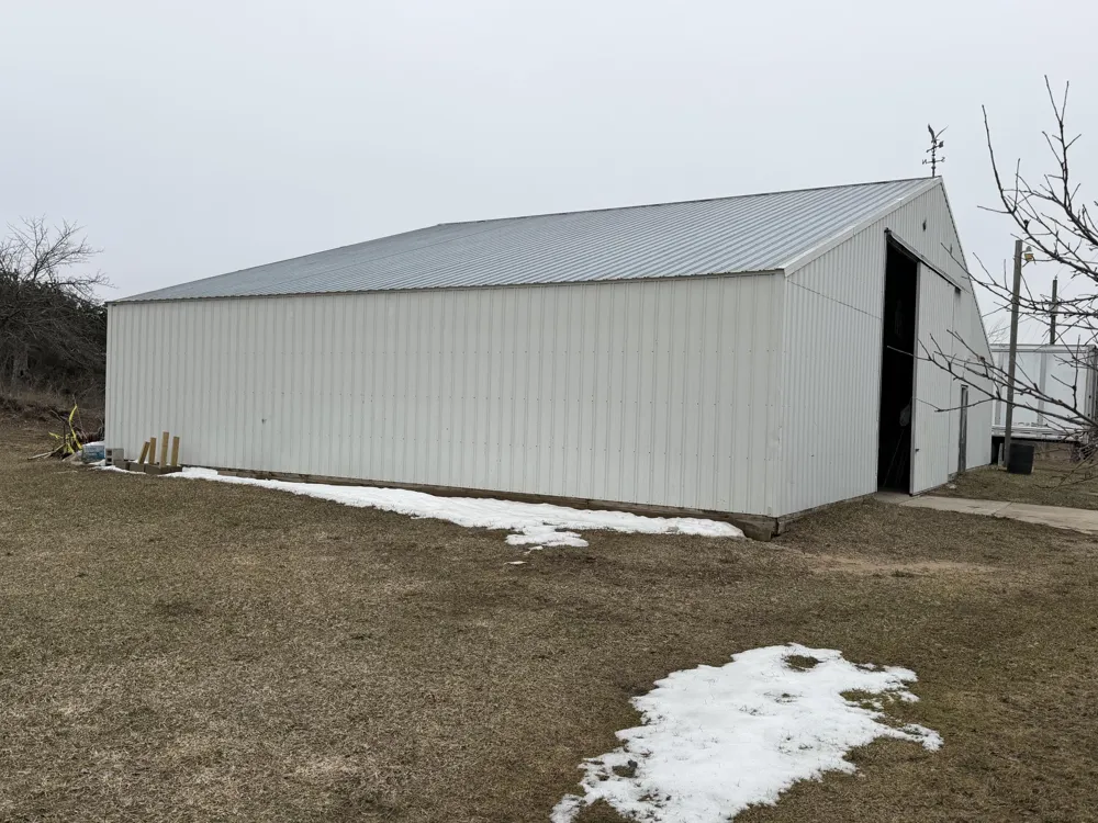 7202 21 Mile Road Chippewa Township, MI 49631