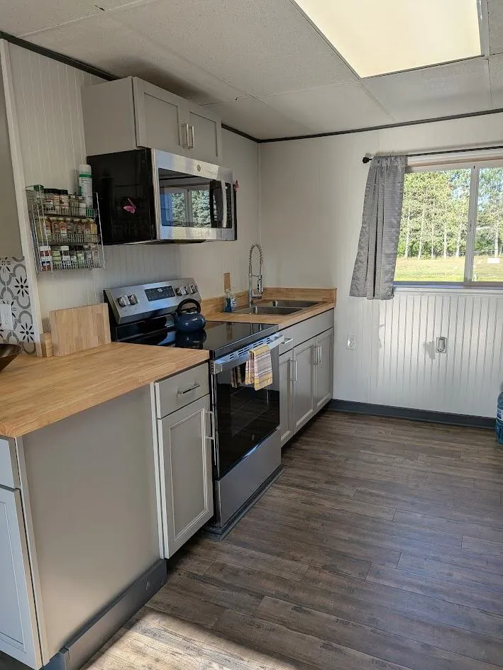 7202 21 Mile Road Chippewa Township, MI 49631