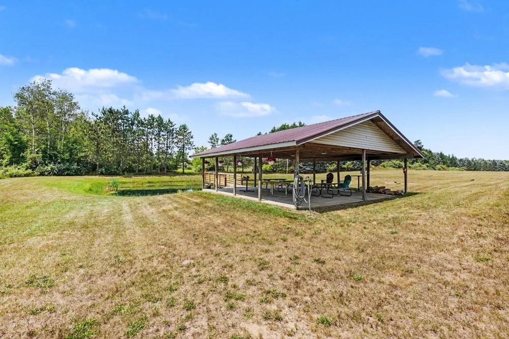 7202 21 Mile Road Chippewa Township, MI 49631