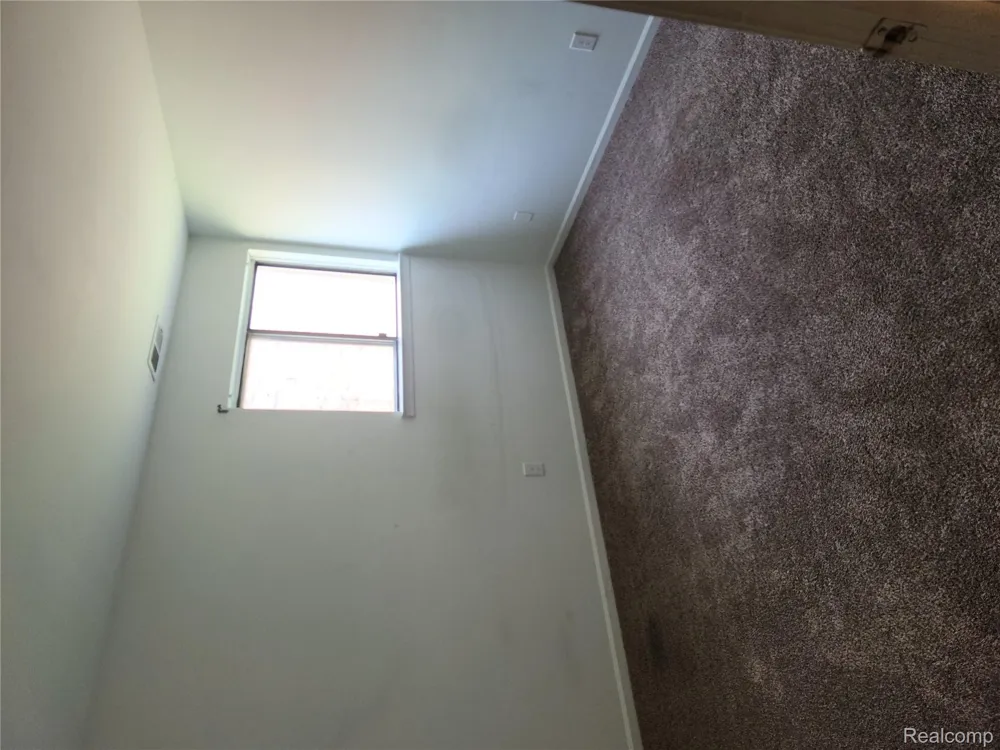 34650 Clarkson Drive W #46 Fraser City, MI 48026