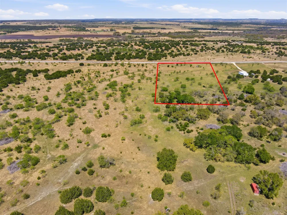 329 Winecup Drive Lampasas, TX 76550