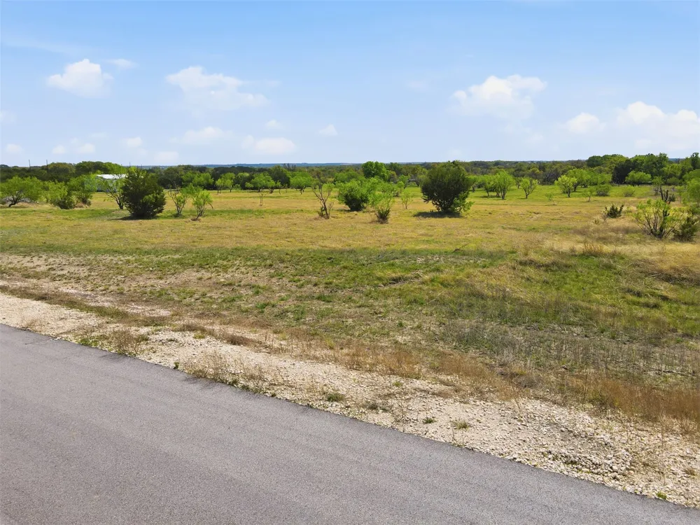 329 Winecup Drive Lampasas, TX 76550