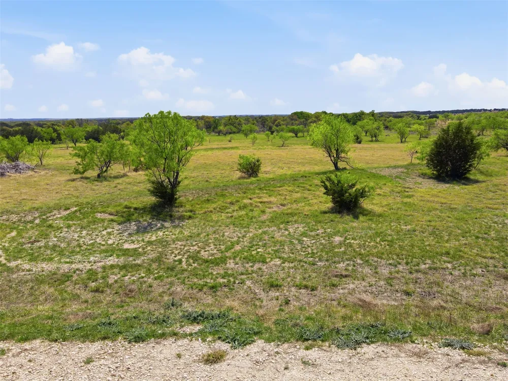 329 Winecup Drive Lampasas, TX 76550