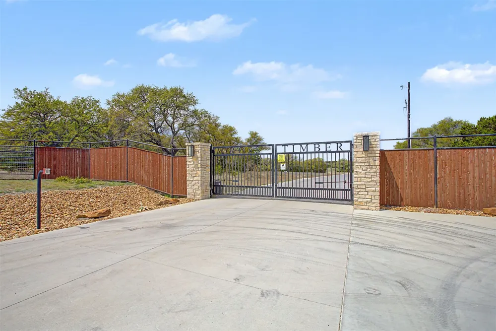 329 Winecup Drive Lampasas, TX 76550