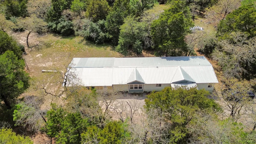 135 Huskey Trail Paige, TX 78659