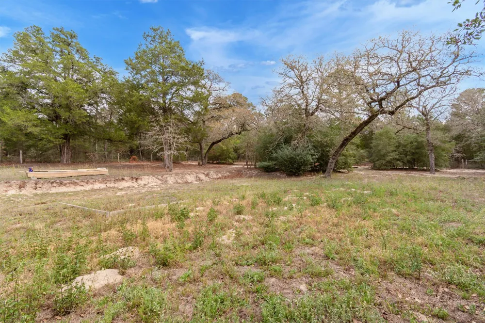 135 Huskey Trail Paige, TX 78659