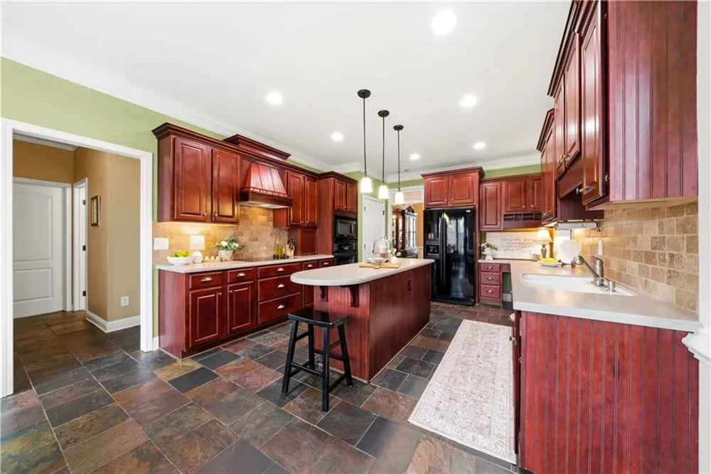 5522 Tyree Road Winston, GA 30187