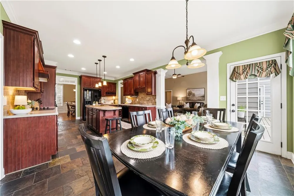 5522 Tyree Road Winston, GA 30187
