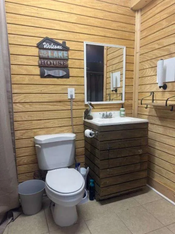 100 Sunset Drive Centre, AL 35960