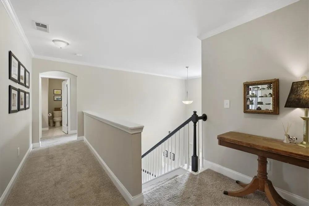 17 Four Feathers Lane NE Rydal, GA 30171