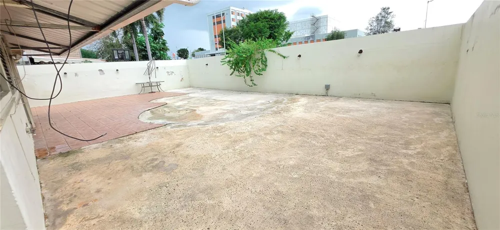 ST 1 ESTANCIAS DE SAN FERNANDO Carolina, PR 00985