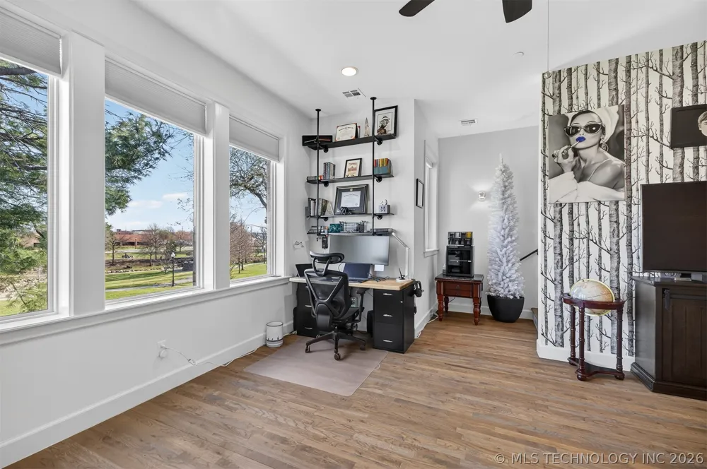 1129 E 7th Street #B13 Tulsa, OK 74120