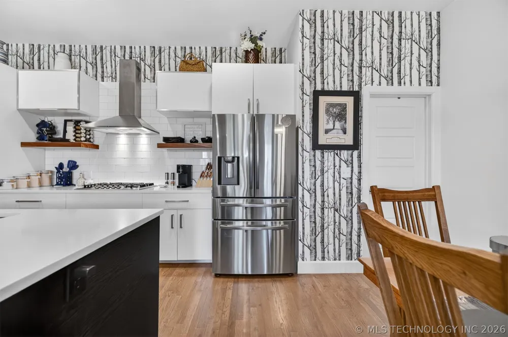 1129 E 7th Street #B13 Tulsa, OK 74120