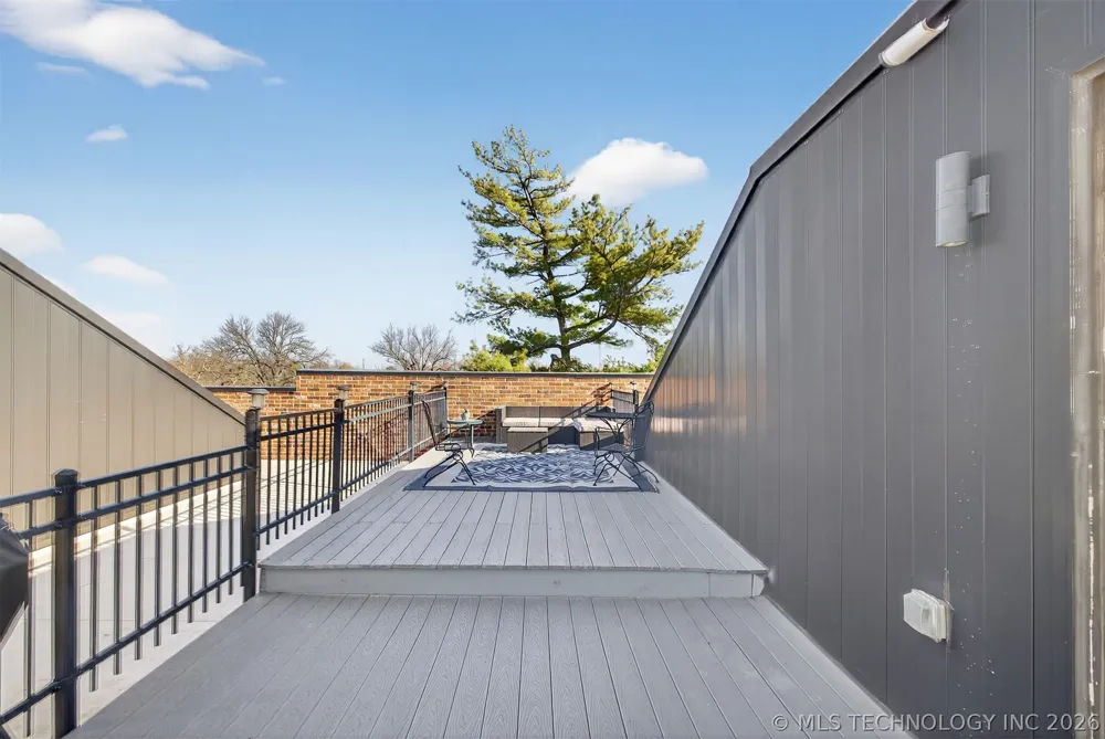 1129 E 7th Street #B13 Tulsa, OK 74120
