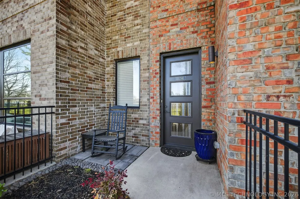 1129 E 7th Street #B13 Tulsa, OK 74120