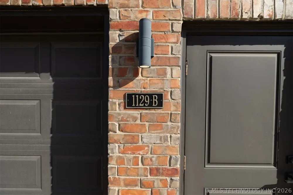 1129 E 7th Street #B13 Tulsa, OK 74120