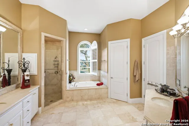 2 Admirals Way San Antonio, TX 78257