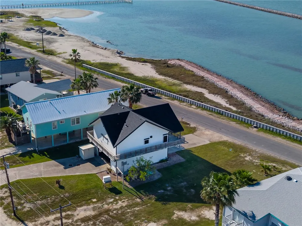 531 Bayshore Drive Ingleside, TX 78362