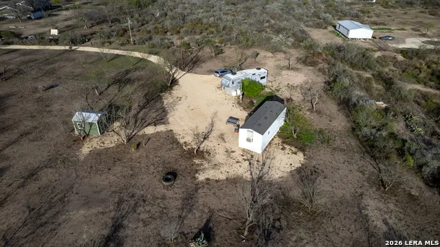 1509 Westward Trail Uvalde, TX 78801