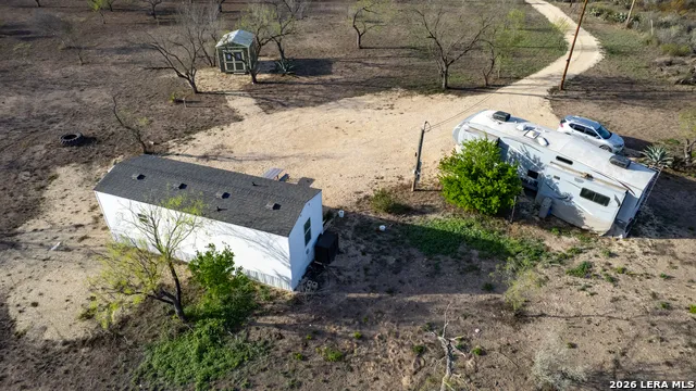 1509 Westward Trail Uvalde, TX 78801
