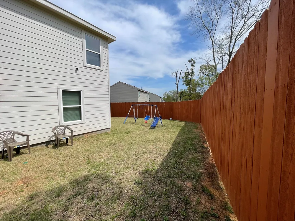408 Parker Oaks Drive Chandler, TX 75758