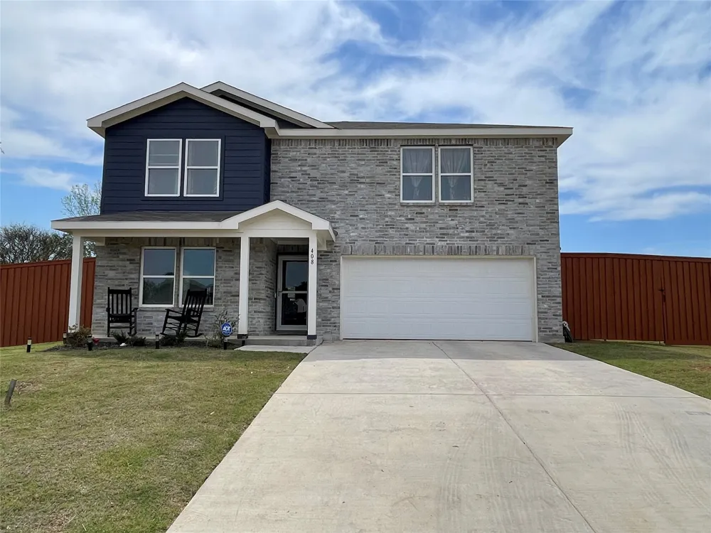 408 Parker Oaks Drive Chandler, TX 75758
