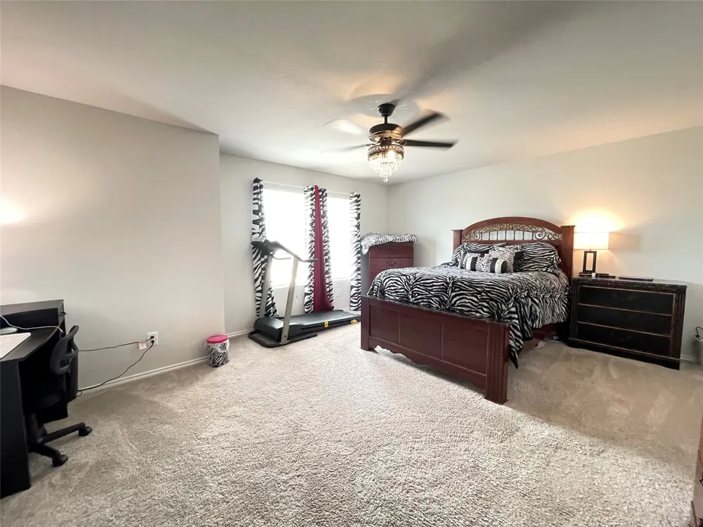 408 Parker Oaks Drive Chandler, TX 75758
