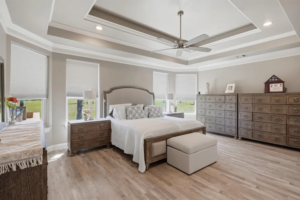1201 E Iberian Court Granbury, TX 76048