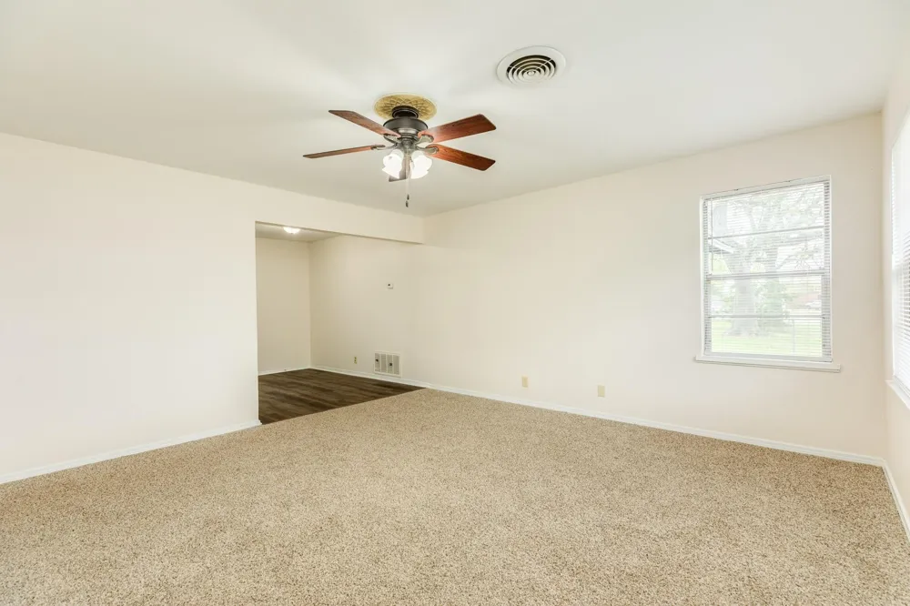 837 Pin Money Street Clute, TX 77531