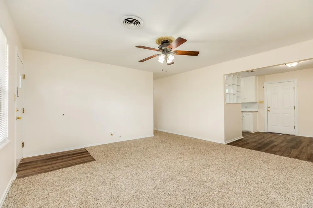 837 Pin Money Street Clute, TX 77531