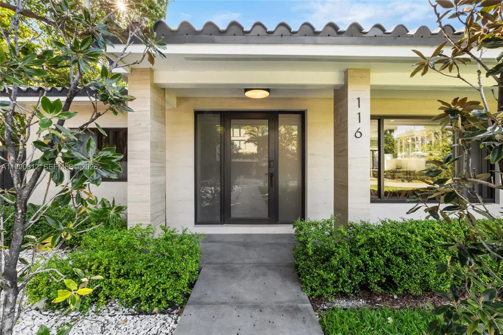 116 W 1st Ct Miami Beach, FL 33139