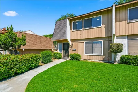 3469 Columbia