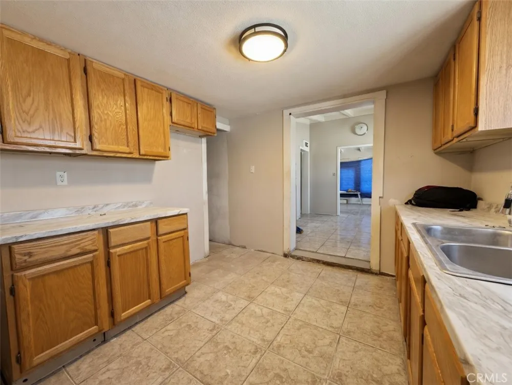 328 Helena Ridgecrest, CA 93555