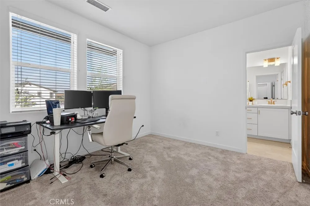 824 Katelyn Avenue Madera, CA 93636
