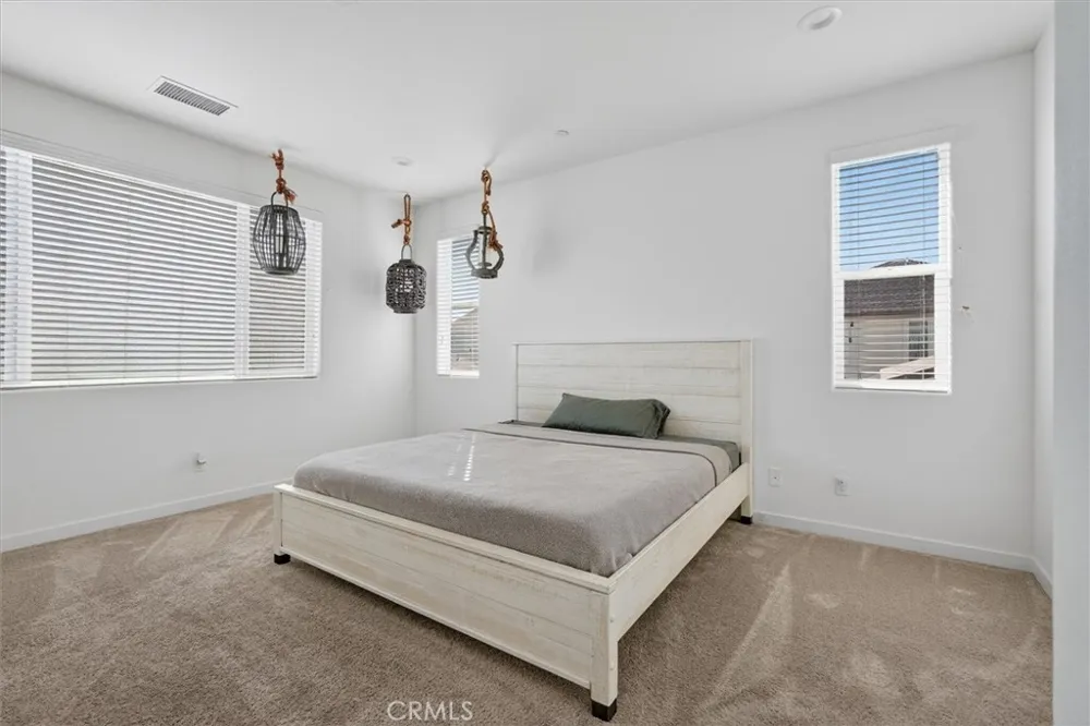 824 Katelyn Avenue Madera, CA 93636