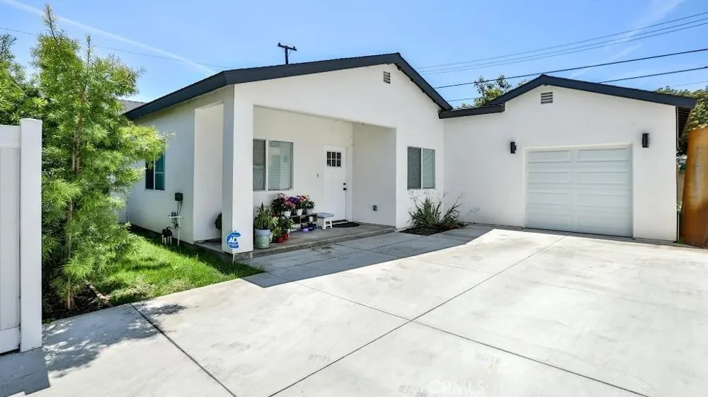 13611 Glenhaven Drive Garden Grove, CA 92843