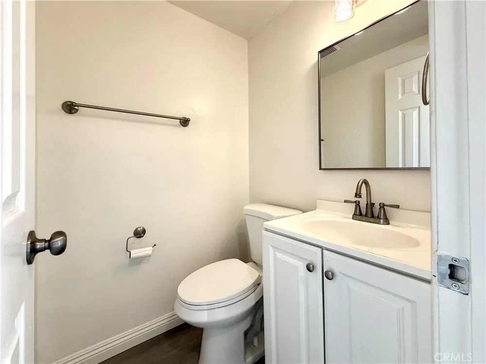 936 Fairway Drive #26 Colton, CA 92324