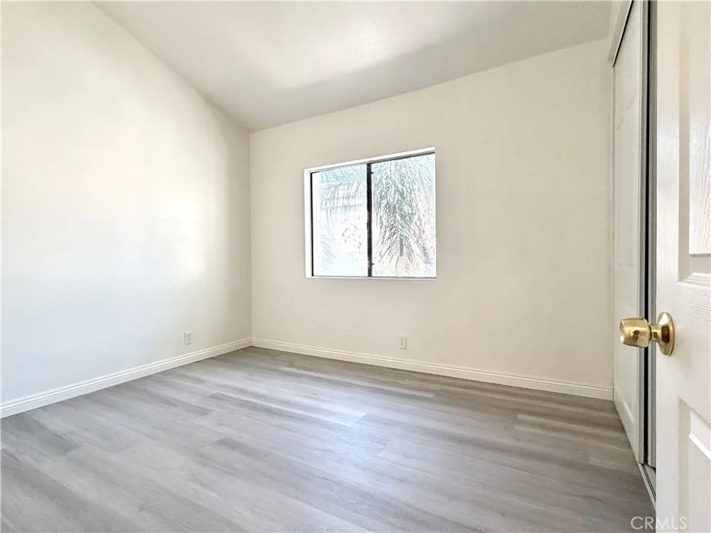936 Fairway Drive #26 Colton, CA 92324
