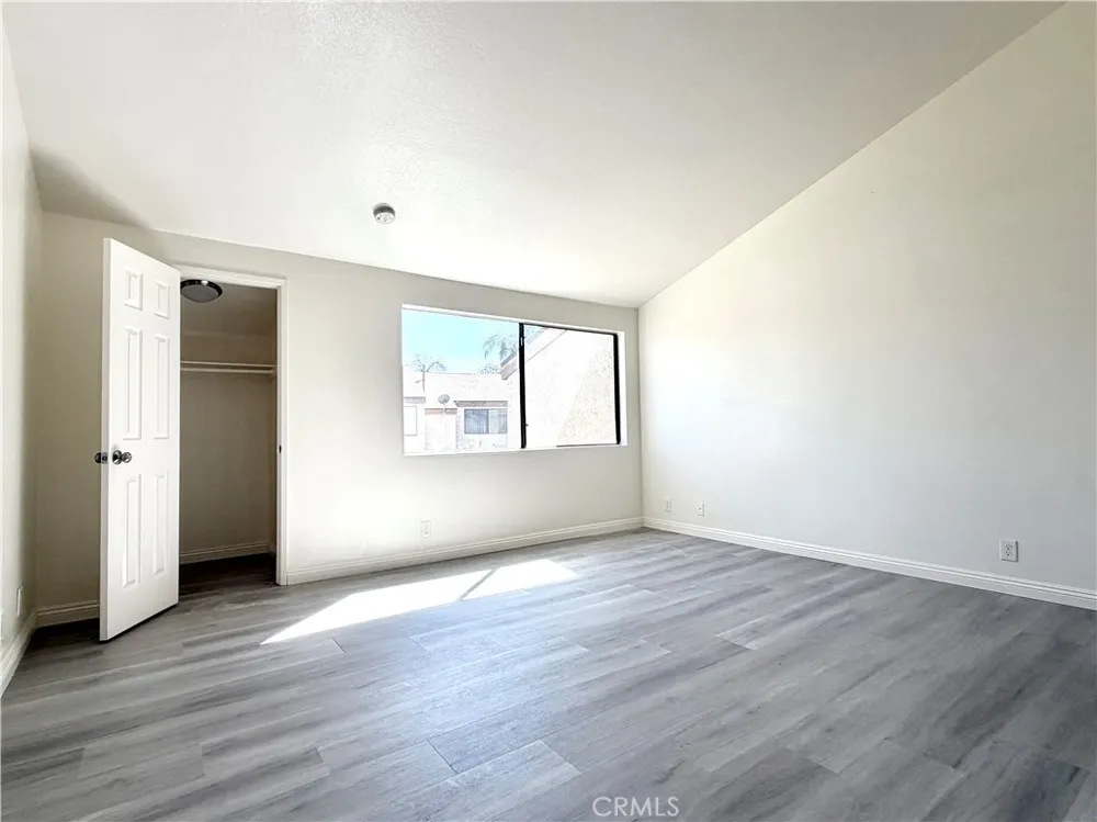 936 Fairway Drive #26 Colton, CA 92324