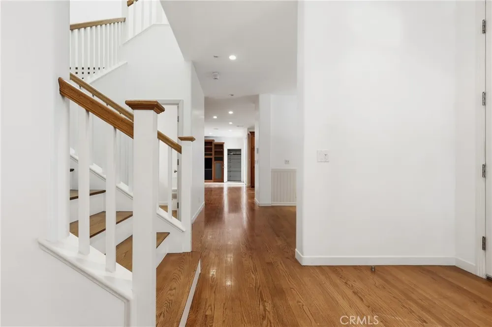500 3rd Manhattan Beach, CA 90266