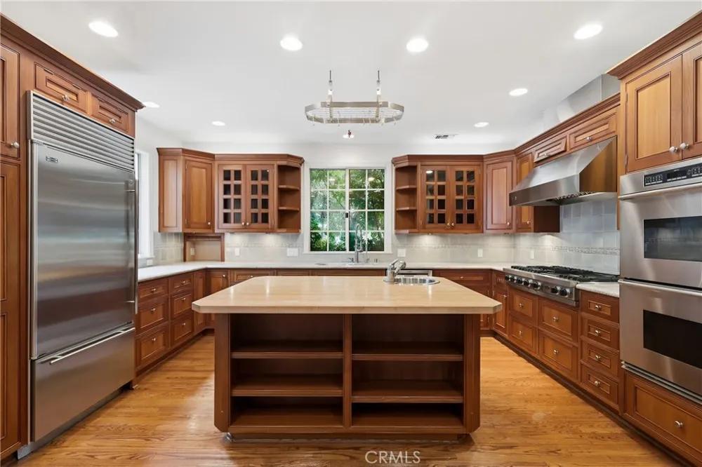 500 3rd Manhattan Beach, CA 90266