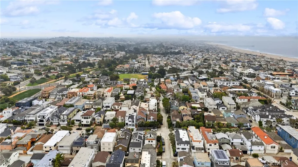 500 3rd Manhattan Beach, CA 90266