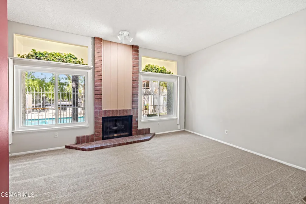 3354 Darby Street #313 Simi Valley, CA 93063