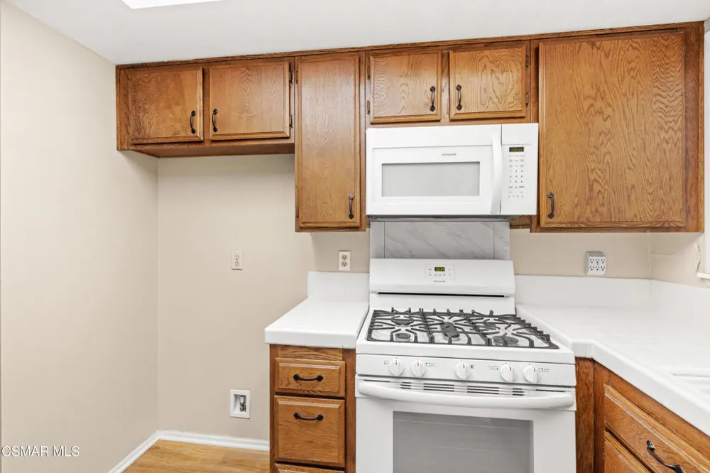 3354 Darby Street #313 Simi Valley, CA 93063