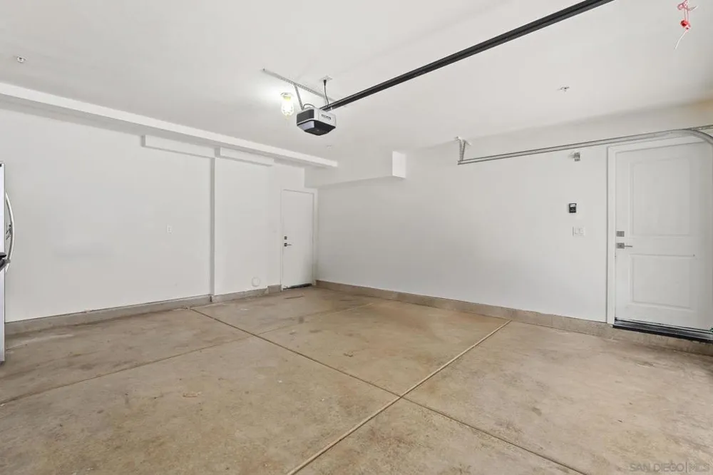8336 Summit Way San Diego, CA 92108