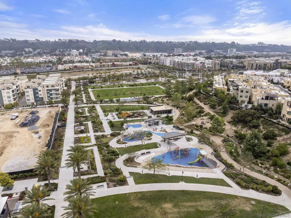 8336 Summit Way San Diego, CA 92108