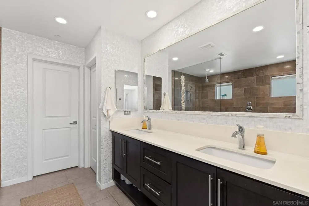 8336 Summit Way San Diego, CA 92108
